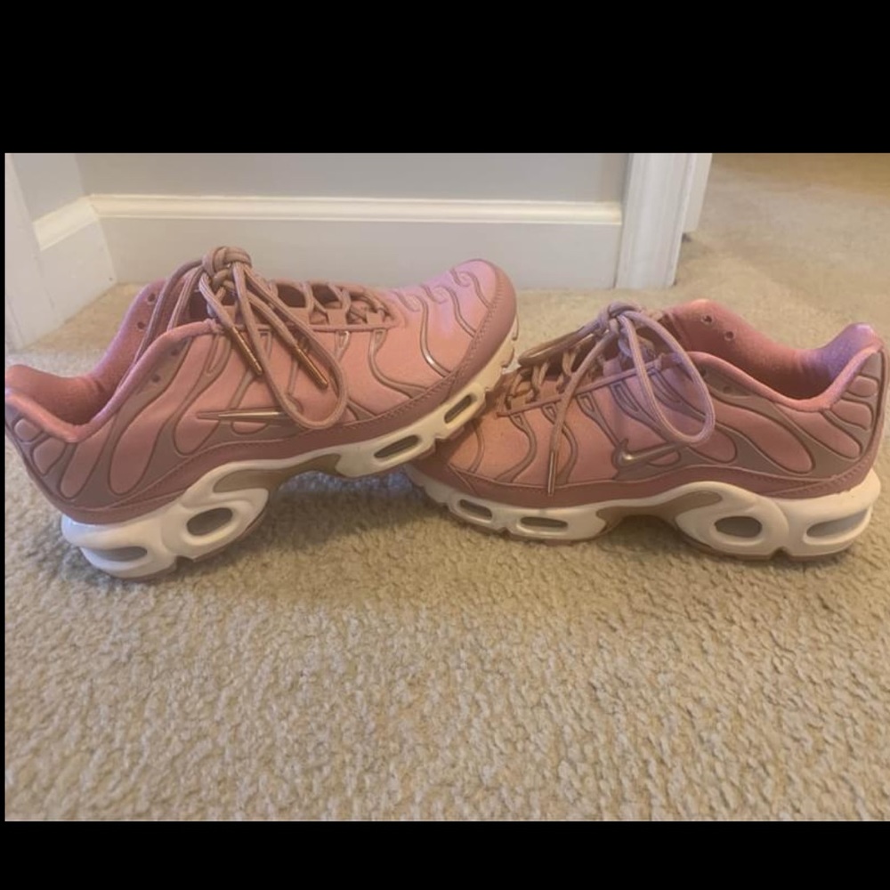Nike Air Max rust rose pink size 6.5